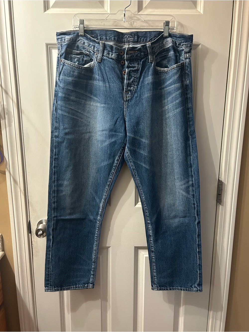 Lucky Brand women’s Dylan Boyfriend button fly stone Washed women’s jeans